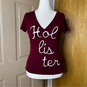 Hollister Women's Maroon V-Neck Tee